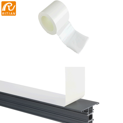 Un buen precio. película protectora que pule con chorro de arena de 0.08m m PE para el perfil de aluminio de Windows con la impresión en línea