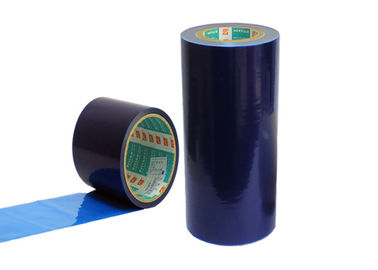 Un buen precio. Película laminada protectora ULTRAVIOLETA anti 50 micrones para el acero inoxidable/la hoja de metal en línea