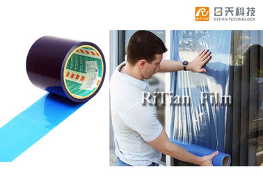Un buen precio. Película inastillable auta-adhesivo azul de la ventana de la película protectora del PE en línea