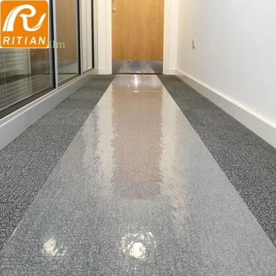 Un buen precio. Película protectora a prueba de agua con mejores ventas del PE para la protección de la superficie de la alfombra en línea