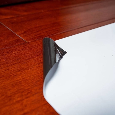 Un buen precio. Los perfiles de aluminio de la película conductora transparente protectora plástica blanco y negro del acero inoxidable vetean la película protectora en línea