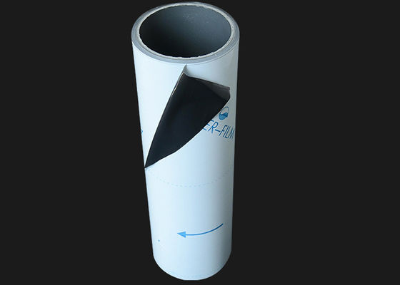 Un buen precio. Película protectora de PE resistente a los rayos UV con eliminación libre de residuos y resistencia al calor a 60 °C para superficies metálicas en línea