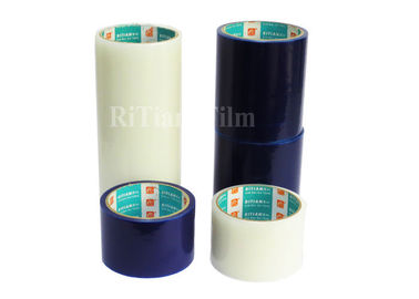 Un buen precio. Película automotriz del protector de la alfombra del coche, moldeo por insuflación de aire comprimido de la película temporal del protector del PE en línea